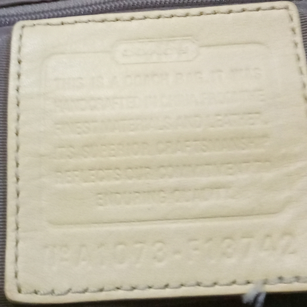 Purses - Picture 7 of 11